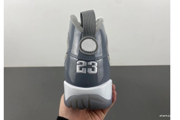 Retro Cool  Grey   9  HV4794-011 (2025) Jordan HV4794-011 1011